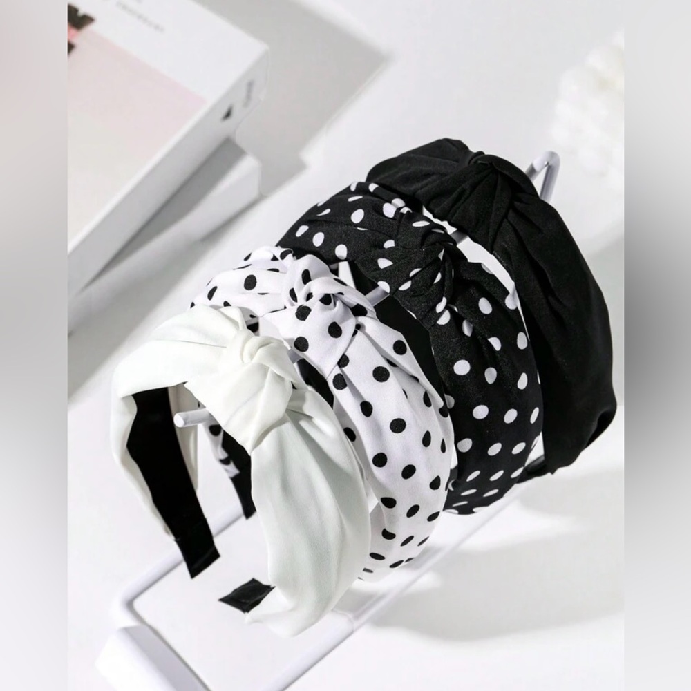 NWT Headband - Black and White